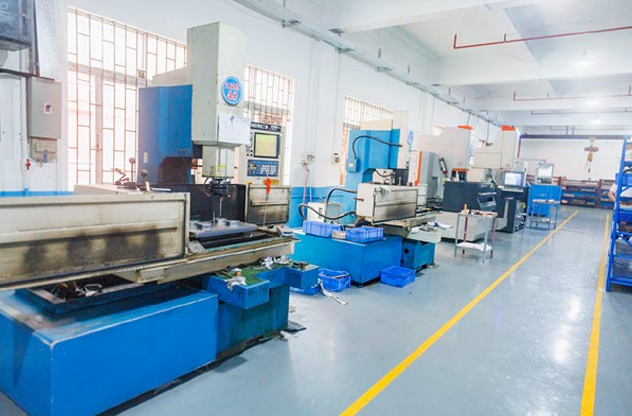 精密火花机 (EDM)